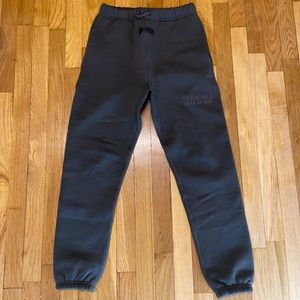 Fear Of God Essentials Lounge Sweatpants Kids Fall/22 XXS Off Black